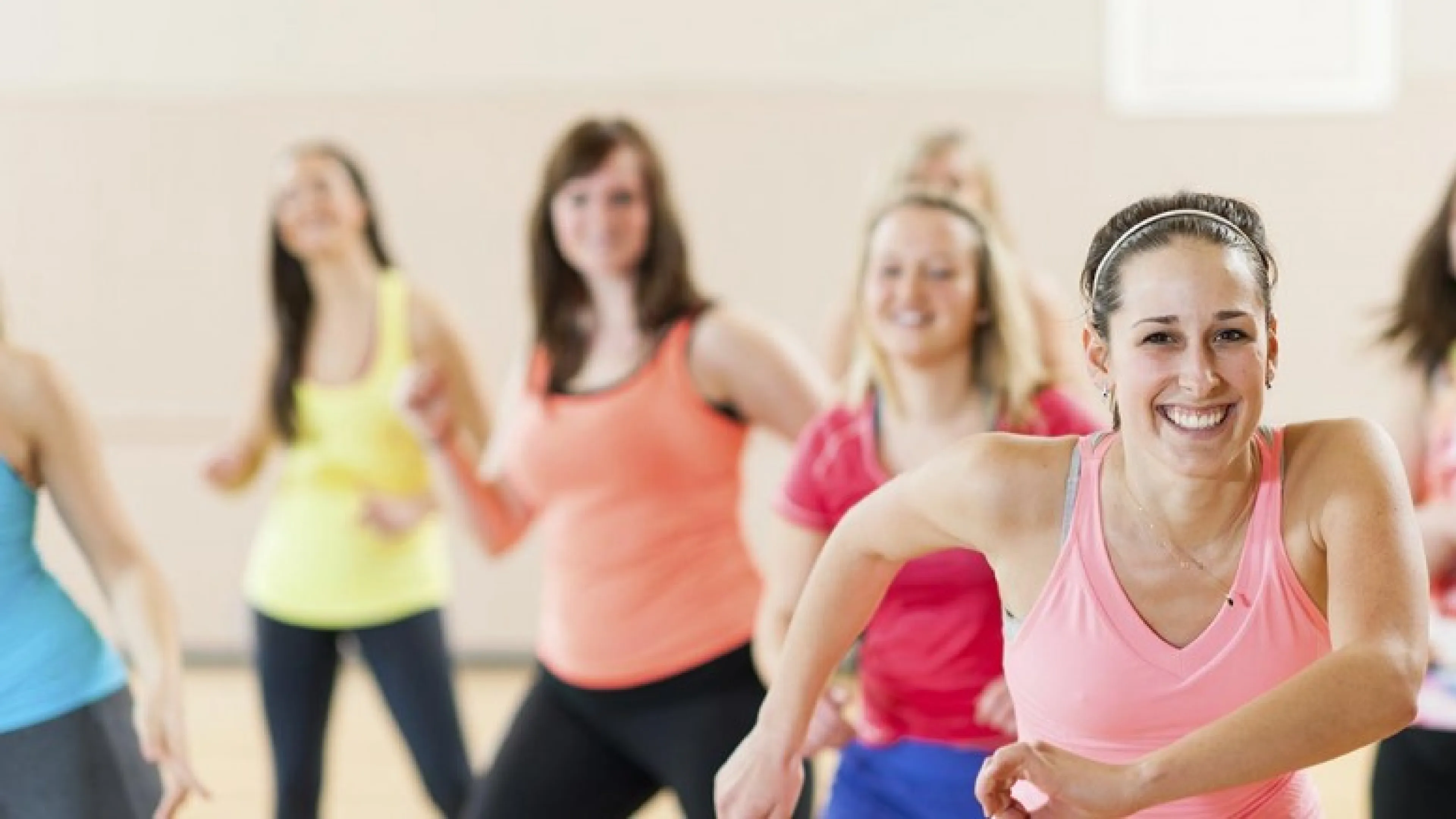 women at group exercise class