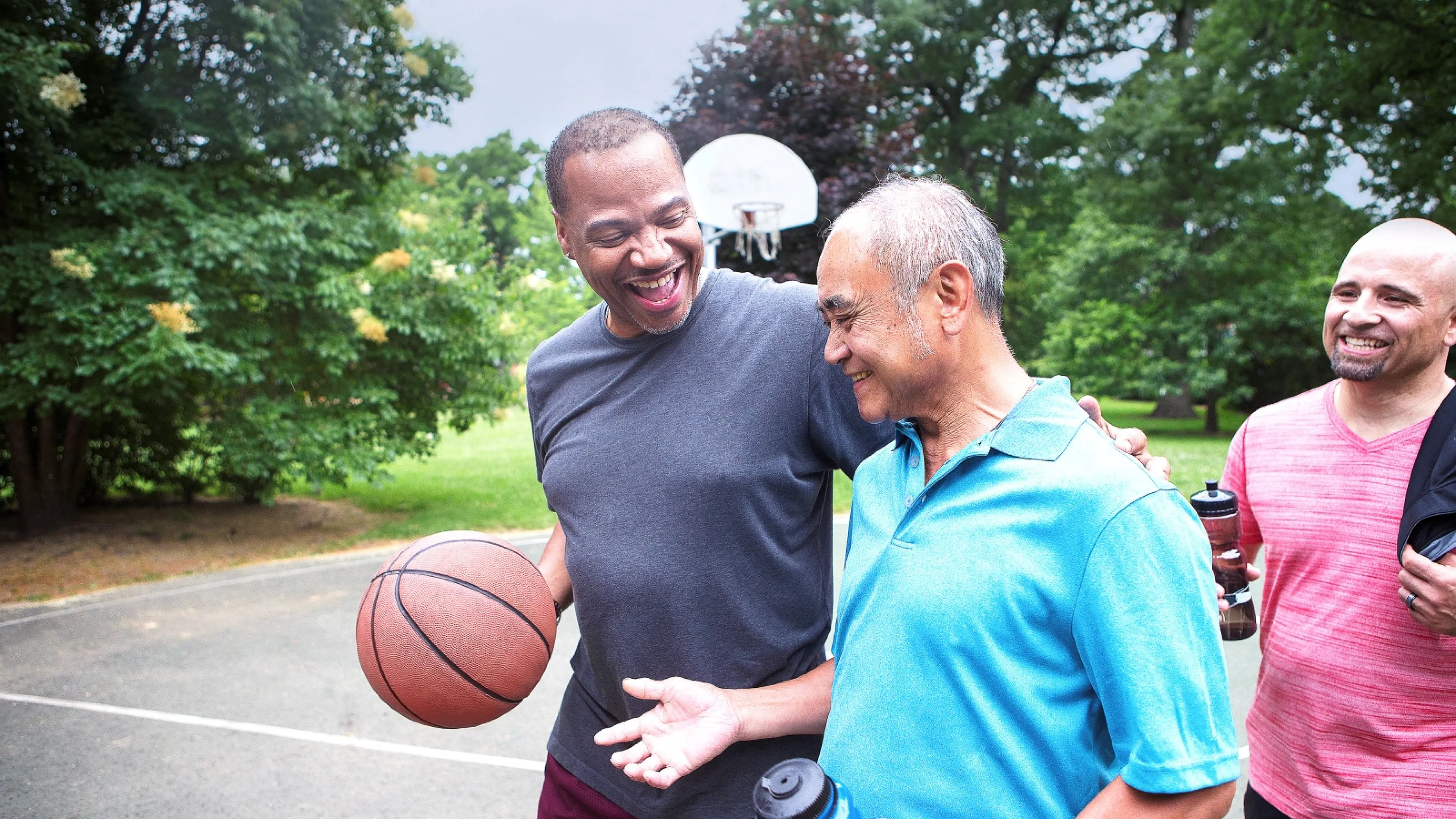 Basketball men outside